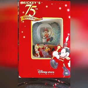Disney Store Exclusive Mickey's 75th Anniversary Special Edition Snow Globe